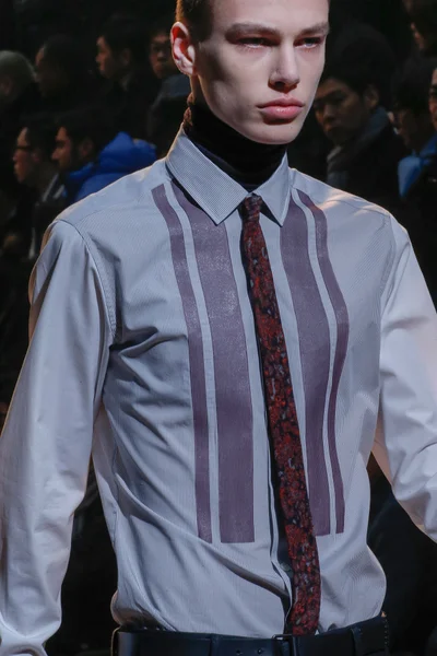 Look 6